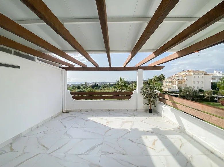 2 bedroom apartment 97 m² Benalmadena, Spain