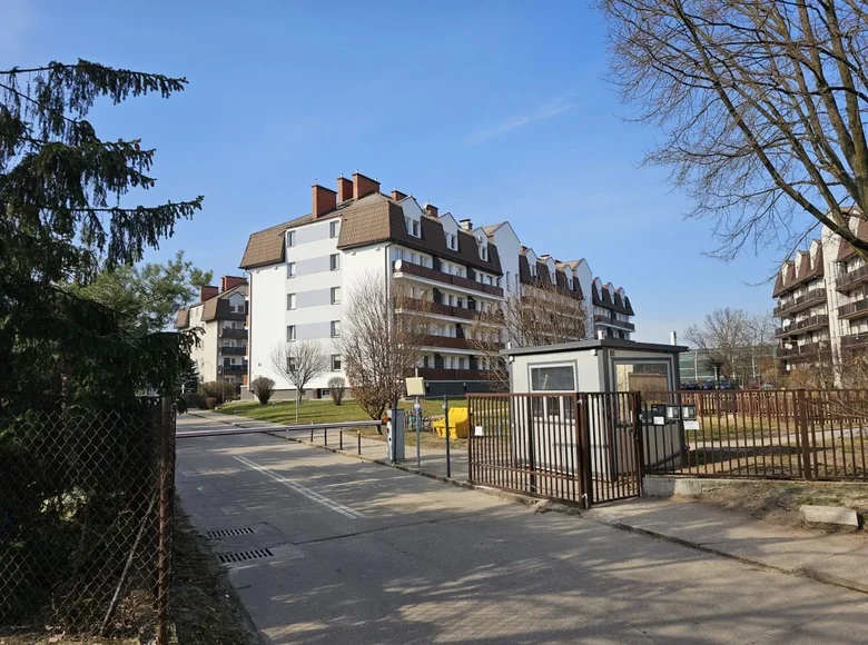 2 bedroom apartment 97 m² Marki, Poland