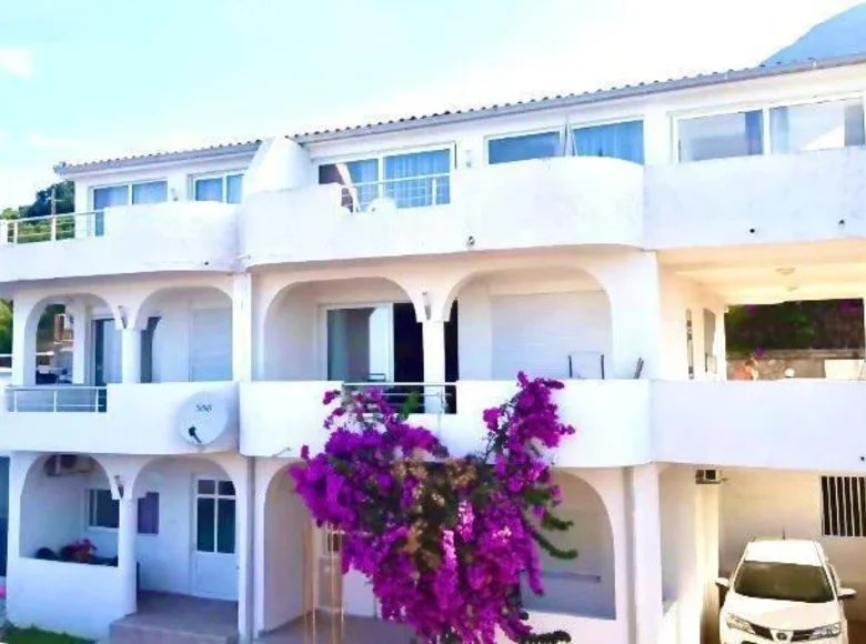Kawalerka 44 m², World