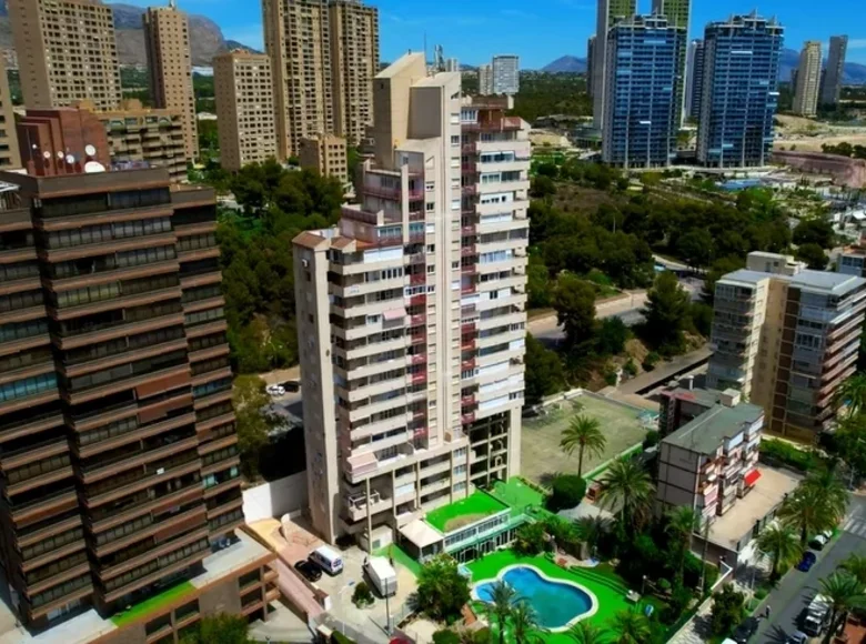 Apartamento 1 habitacion 77 m² Benidorm, Španjolska