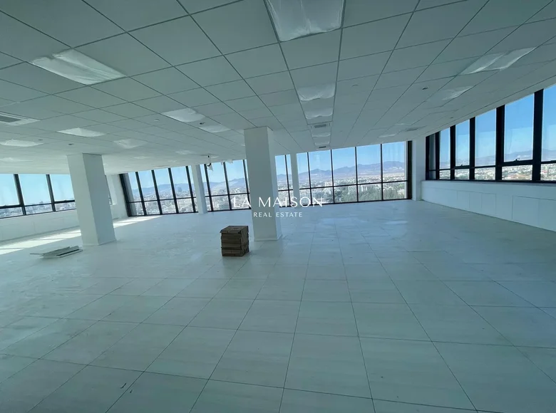 Офис 927 м² в районе Никосия, Кипр