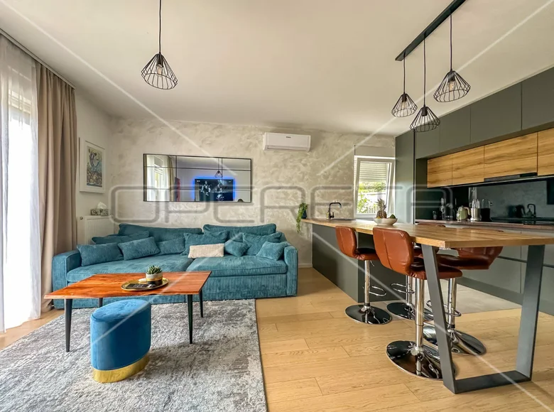 2 room apartment 111 m² Grad Sibenik, Croatia
