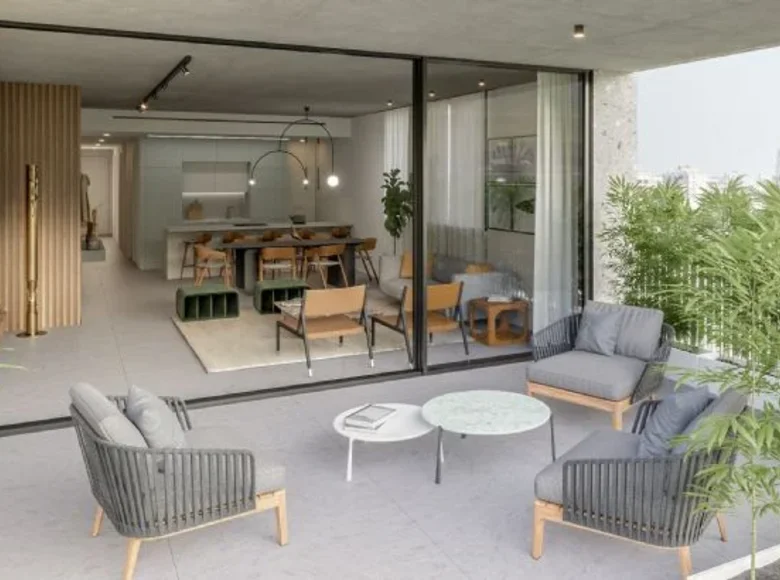 Mieszkanie 3 pokoi 139 m² Nikozja, Cypr