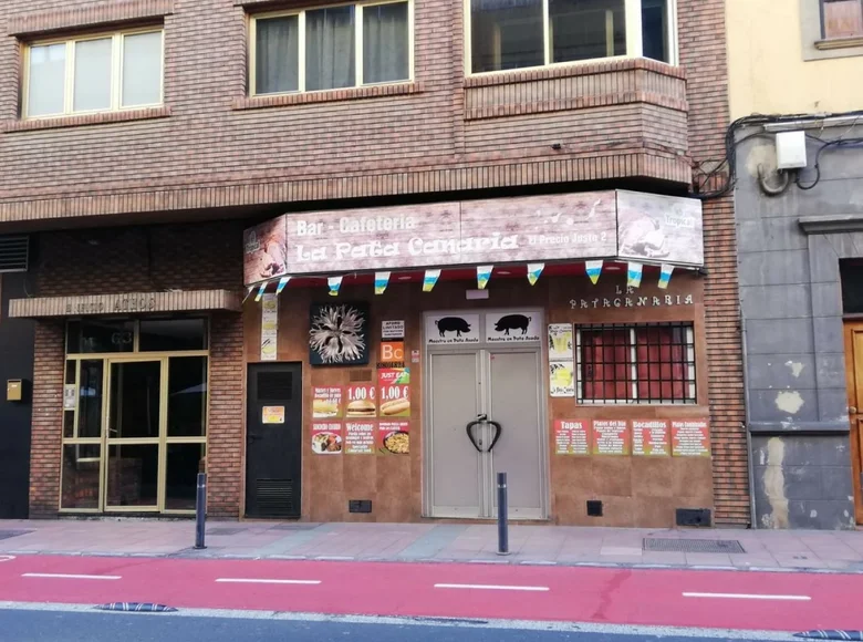 Commercial property 110 m² in Las Palmas de Gran Canaria, Spain