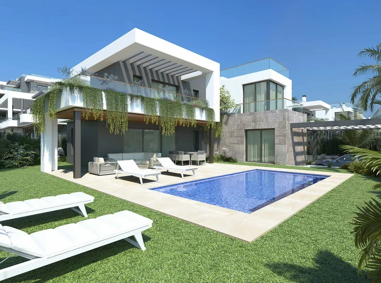 3-Schlafzimmer-Villa 261 m² Torrevieja, Spanien