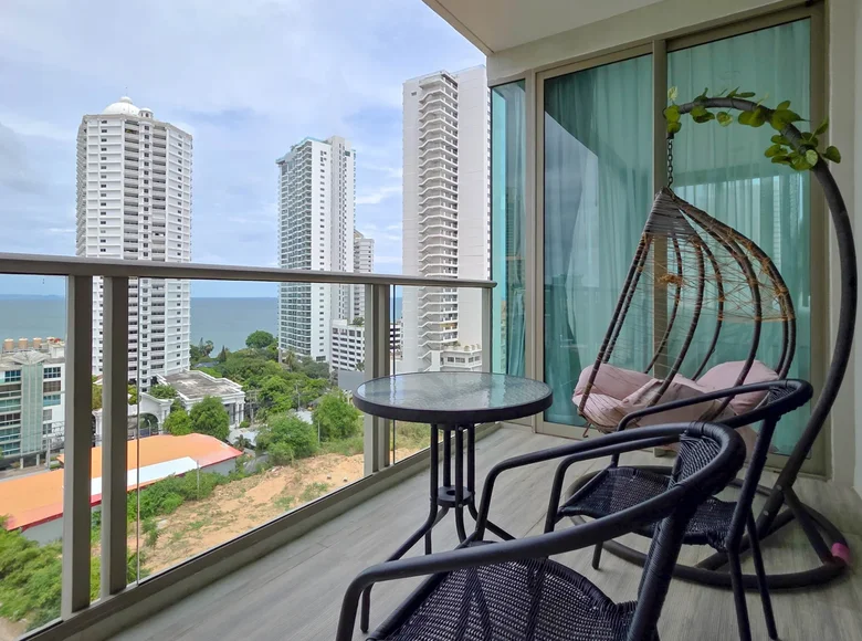 2 bedroom apartment 70 m² Na Kluea, Thailand