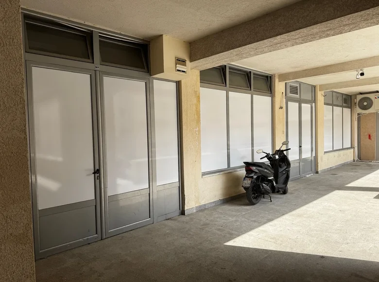 Коммерческое помещение 1 спальня 100 м² в Будве, Черногория