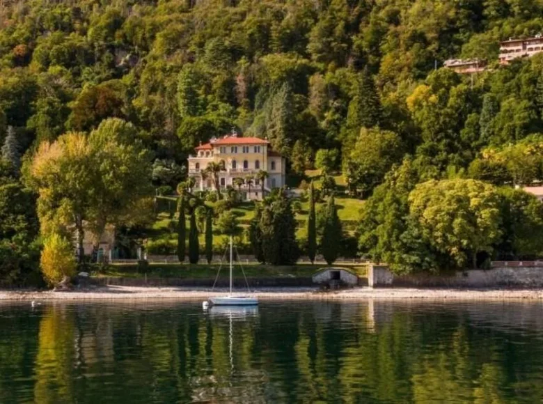 Villa 13 habitaciones 1 534 m² Grad Opatija, Croacia