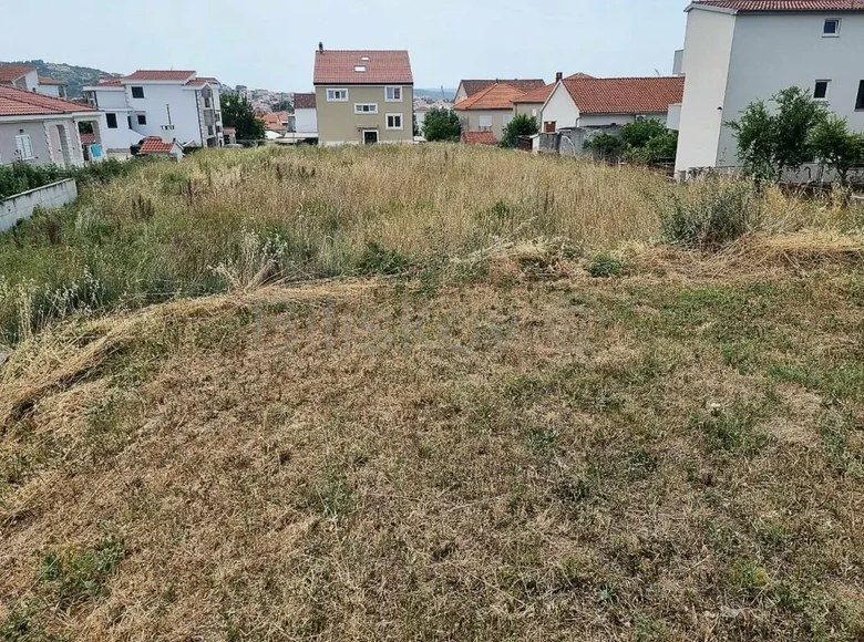 Atterrir 1 308 m² Grad Trogir, Croatie