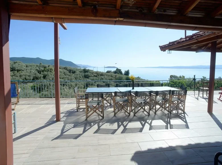 1 bedroom Villa 250 m² Achillio, Greece