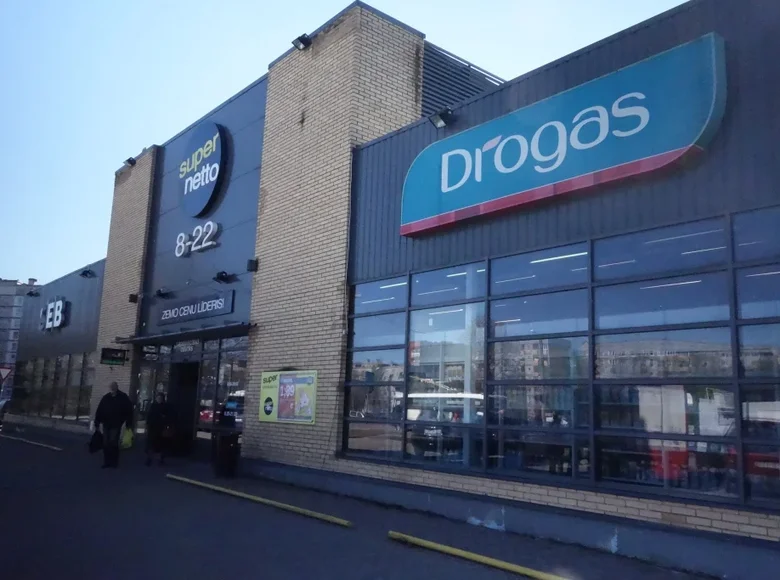 Sklep 1 687 m² Łotwa, Łotwa