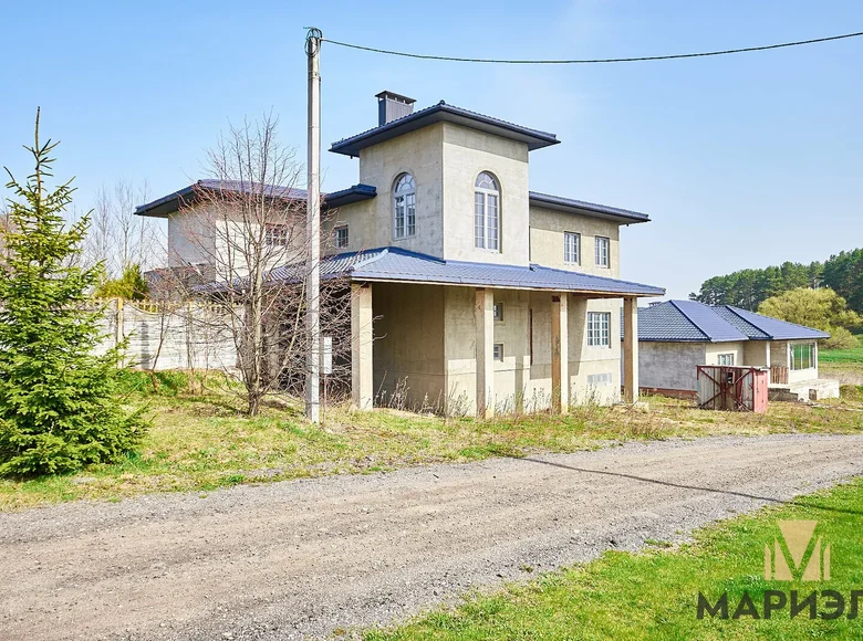 Cottage 199 m² Cnianka, Belarus