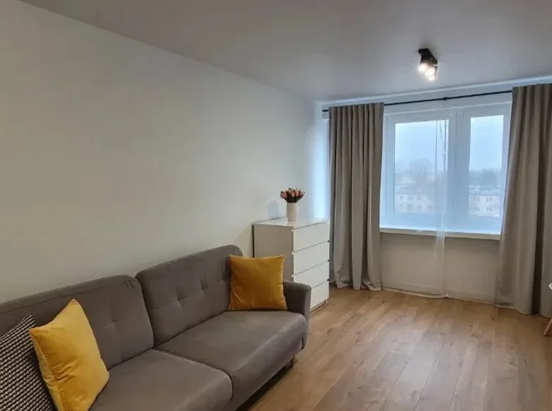 Mieszkanie 1 pokój 28 m² w Warszawa, Polska