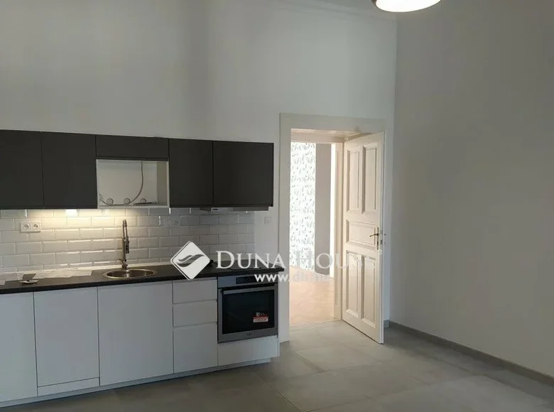 Apartment 1 bathroom 44 m² in Budapest, Hungary