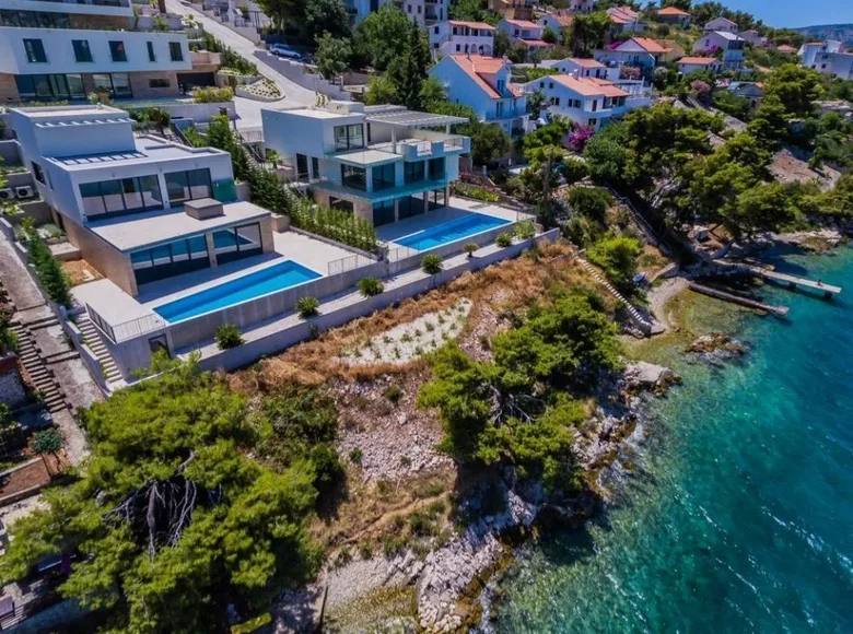 4 bedroom Villa 303 m² Grad Trogir, Croatia