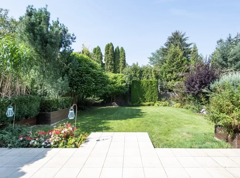 4 room house 210 m² Warsaw, Poland