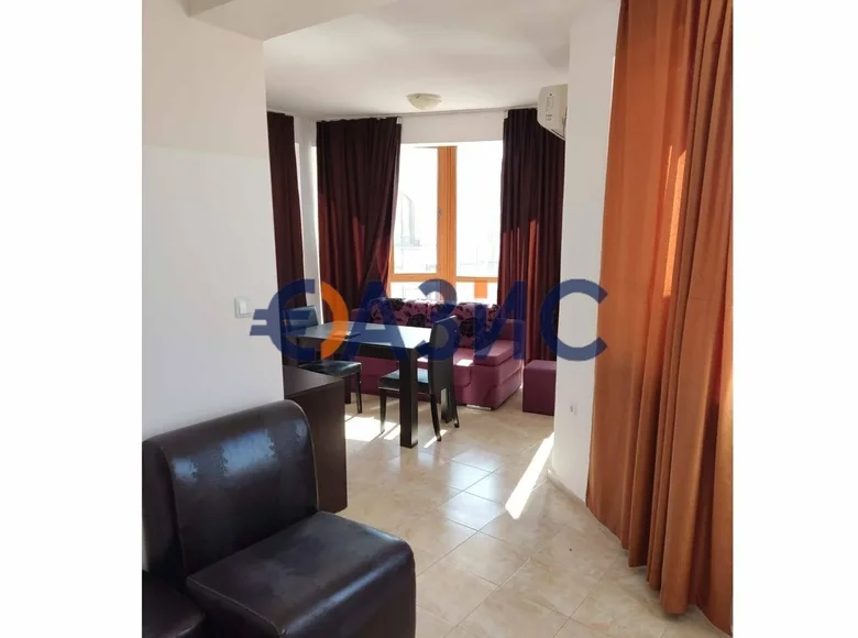 Квартира 3 спальни 143 м² Pomorie, Болгария