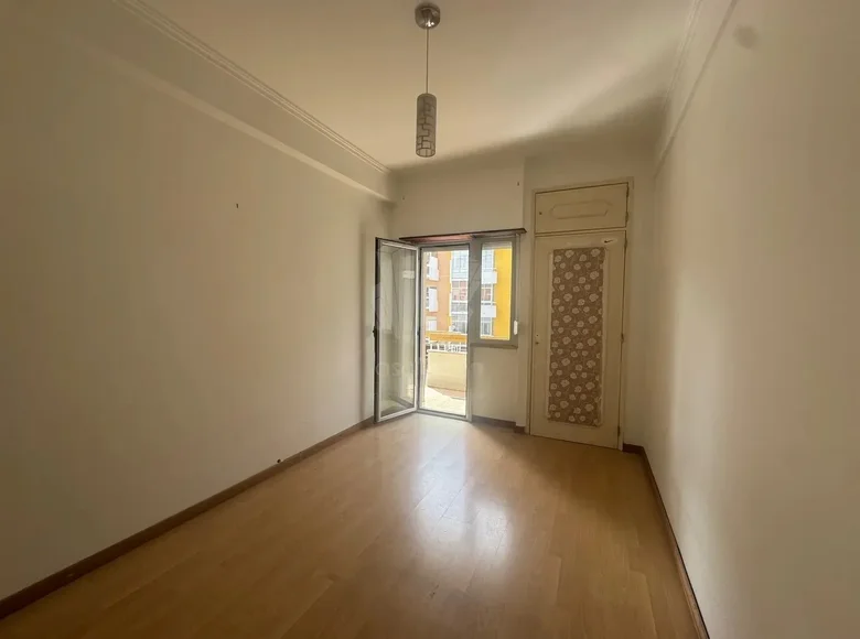 2 bedroom apartment 81 m² Oeiras, Portugal