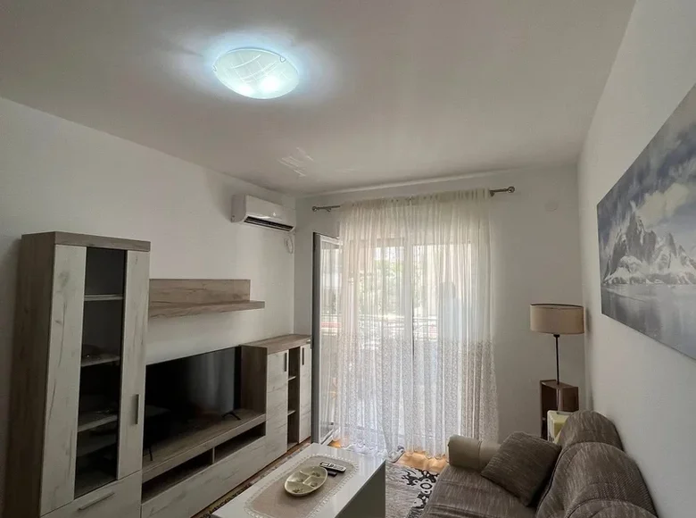 2 room apartment 42 m² in Budva, Montenegro