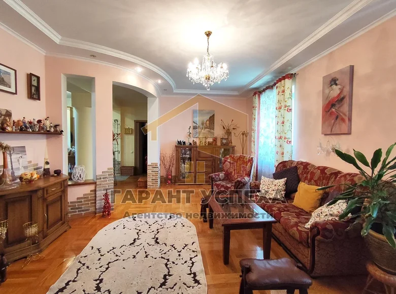 Квартира 4 комнаты 110 м² Мухавецкий сельский Совет, Беларусь