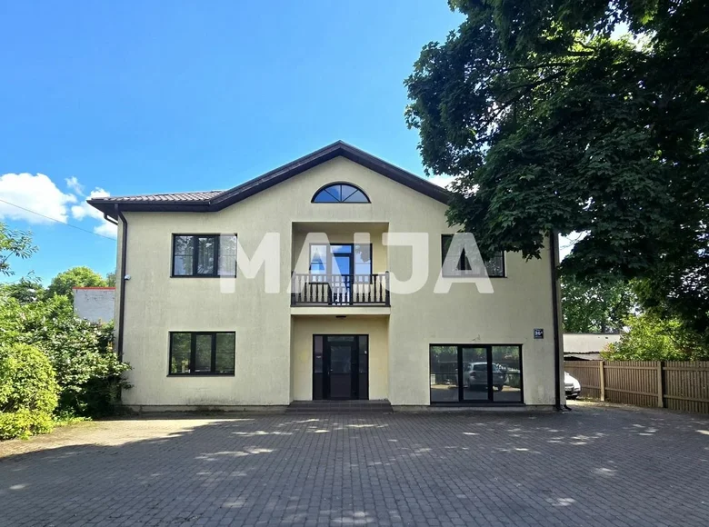 Dom 7 pokojów 233 m² Ryga, Łotwa