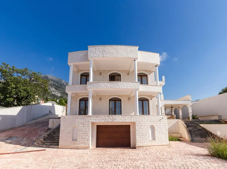 Квартира 6 спален 500 м² Бар, Черногория