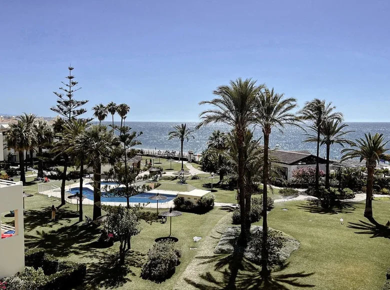 Квартира 2 спальни 100 м² Михас, Испания