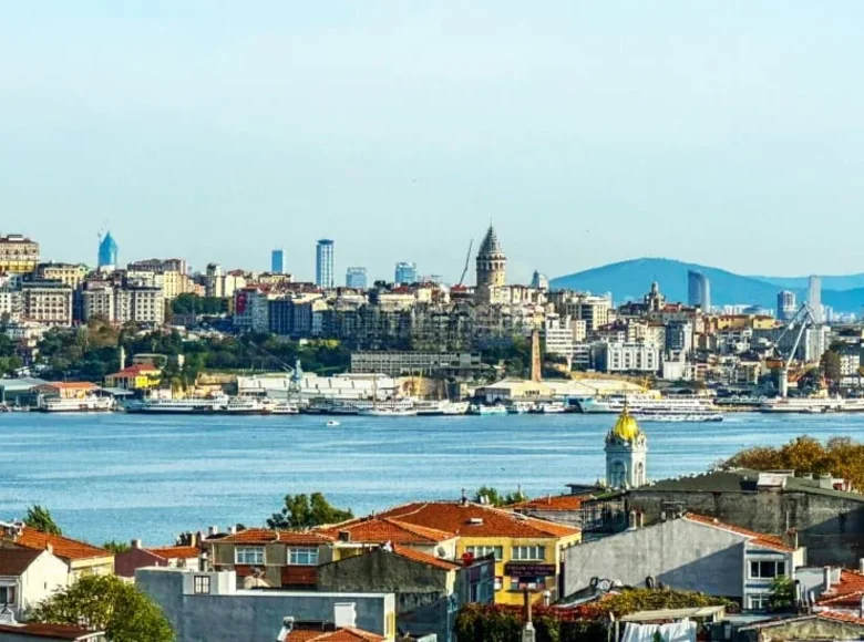 House 12 bedrooms 850 m² Fatih, Turkey