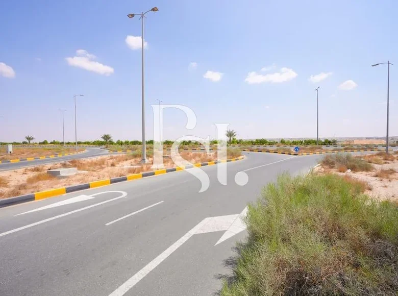 Land 563 m² Sharjah, United Arab Emirates
