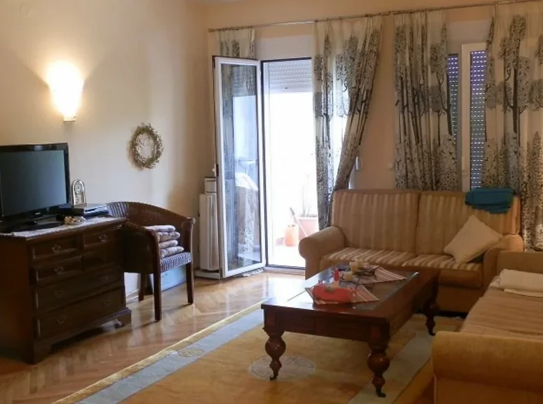 Duplex 3 bedrooms 132 m² Tivat, Montenegro
