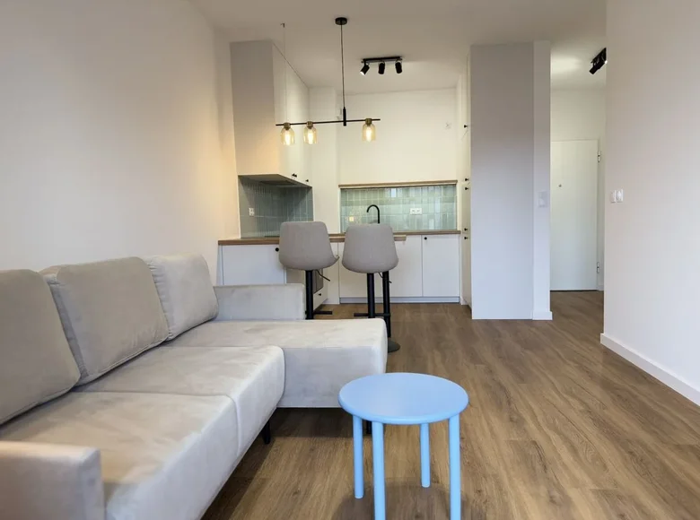 Nieruchomości komercyjne 2 pokoi 44 m² w Warszawa, Polska
