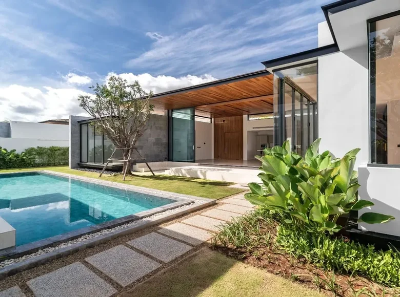 Вилла 4 спальни 450 м² Thalang, Таиланд