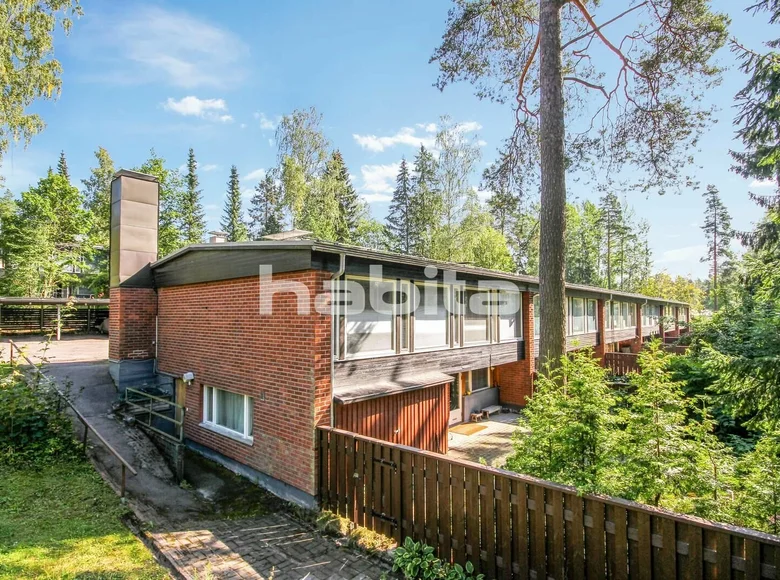 4 bedroom apartment 145 m² Kauniainen, Finland