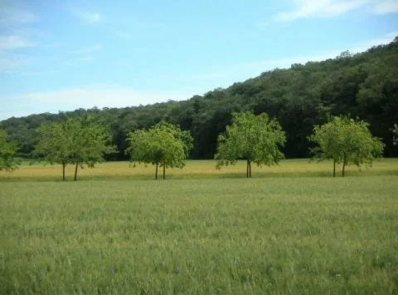 Casa 2 300 m² Terni, Italia
