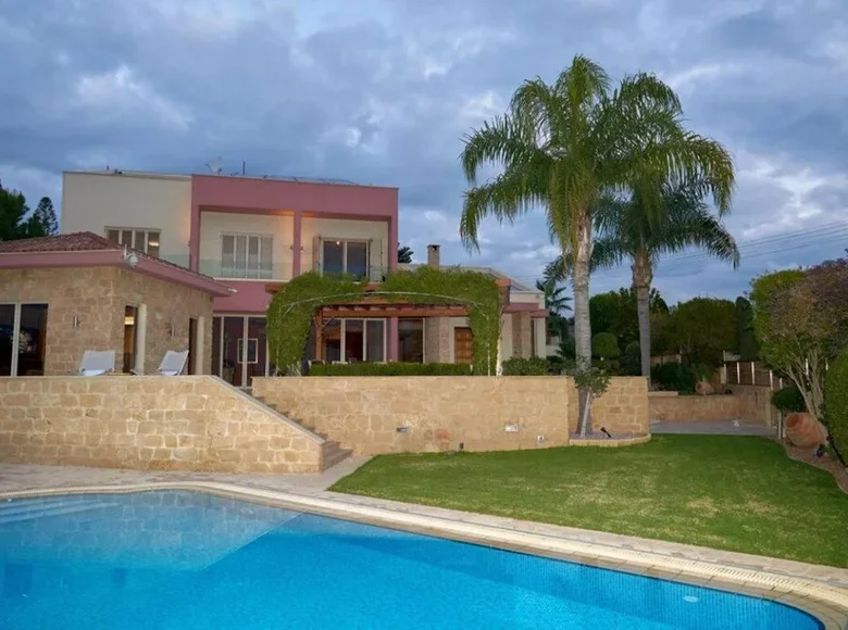 5 bedroom villa  Korfi, Cyprus