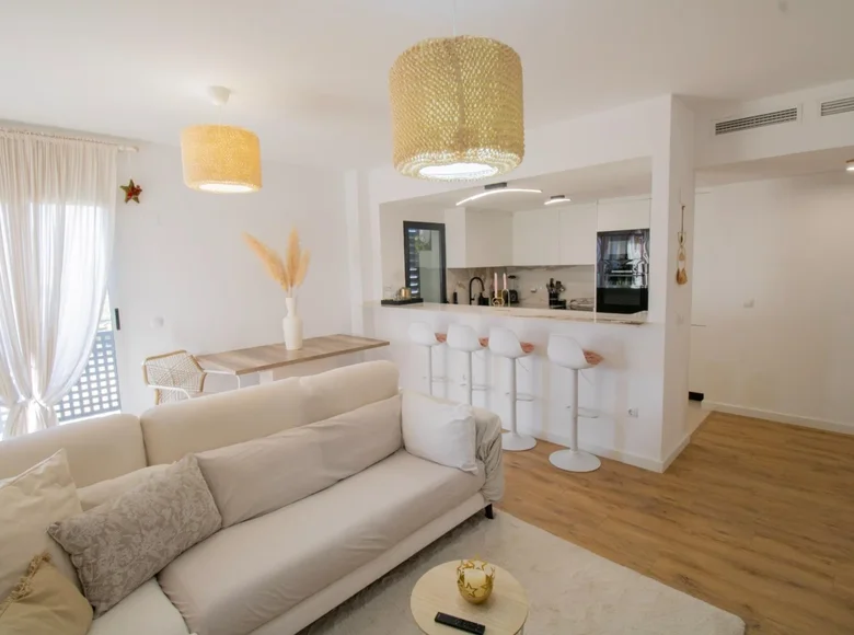 Квартира 3 спальни 118 м² Tavernes Blanques, Испания