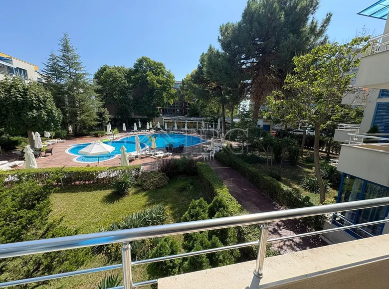 Квартира 2 комнаты 71 м² Несебр, Болгария