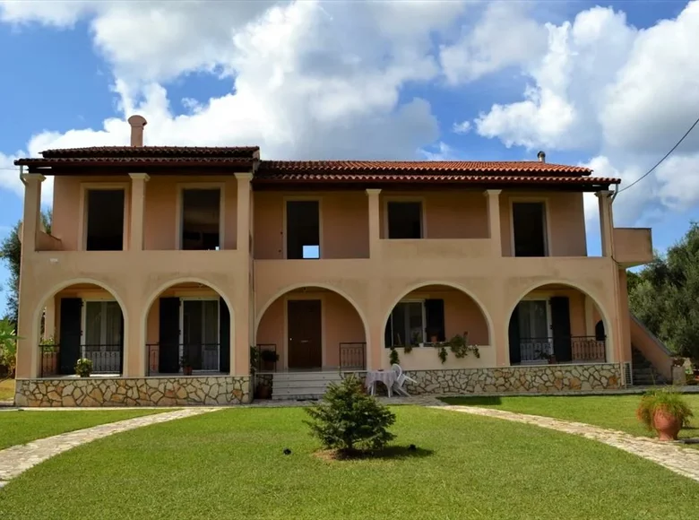 Willa 3 pokoi 260 m² Kompitsi, Grecja