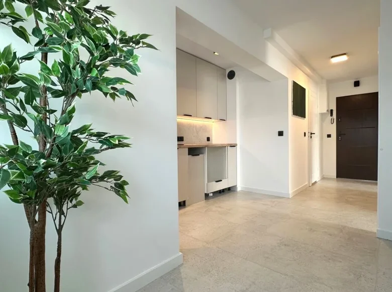 2 bedroom apartment 48 m² Warsaw, Poland