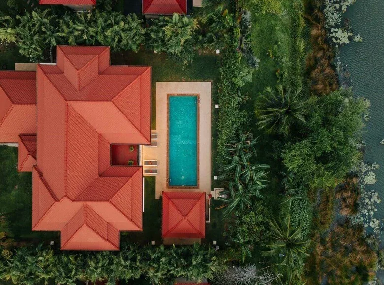 4-Schlafzimmer-Villa 620 m² Choeng Thale, Thailand