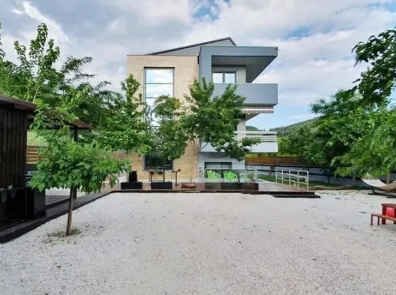 5 bedroom villa 175 m² Toroni, Greece