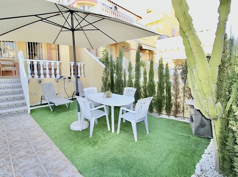 Townhouse 2 bedrooms 80 m² Valencia, Spain