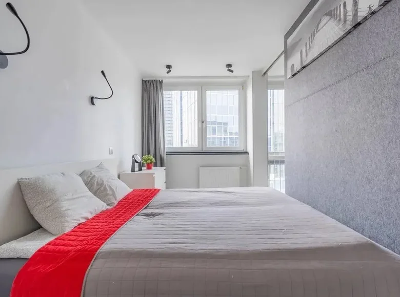 Mieszkanie 2 pokoi 39 m² w Warszawa, Polska