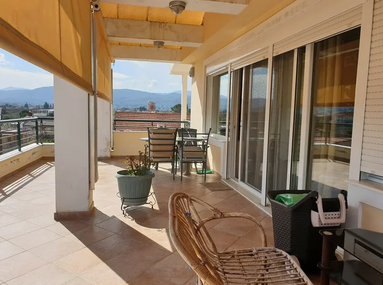 Villa de tres dormitorios 249 m² Municipality of Oropos, Grecia