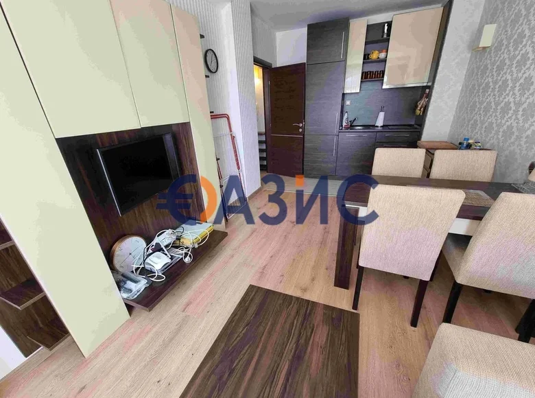 Mieszkanie 2 pokoi 60 m² Nesebyr, Bułgaria