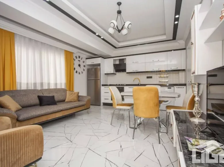Mieszkanie 3 pokoi 100 m² Alanya, Turcja