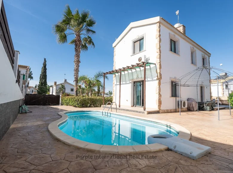 Villa 2 chambres 120 m² Ágios Geórgios Acherítou, Chypre