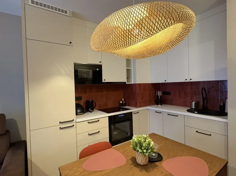 Appartement 2 chambres 42 m² en Varsovie, Pologne