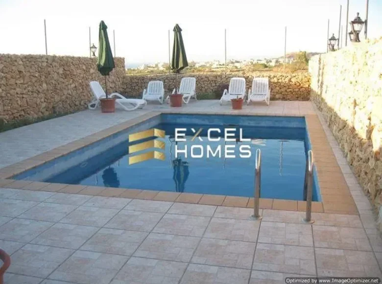 Haus 6 Schlafzimmer  Saint Lawrence, Malta