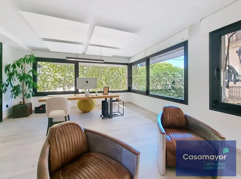 Офис 281 м² Аликанте, Испания